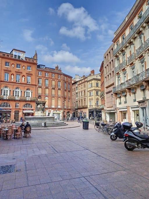 トゥールーズIbiza -Sublime Studio Place De La Trinite- Netflixアパートメント エクステリア 写真